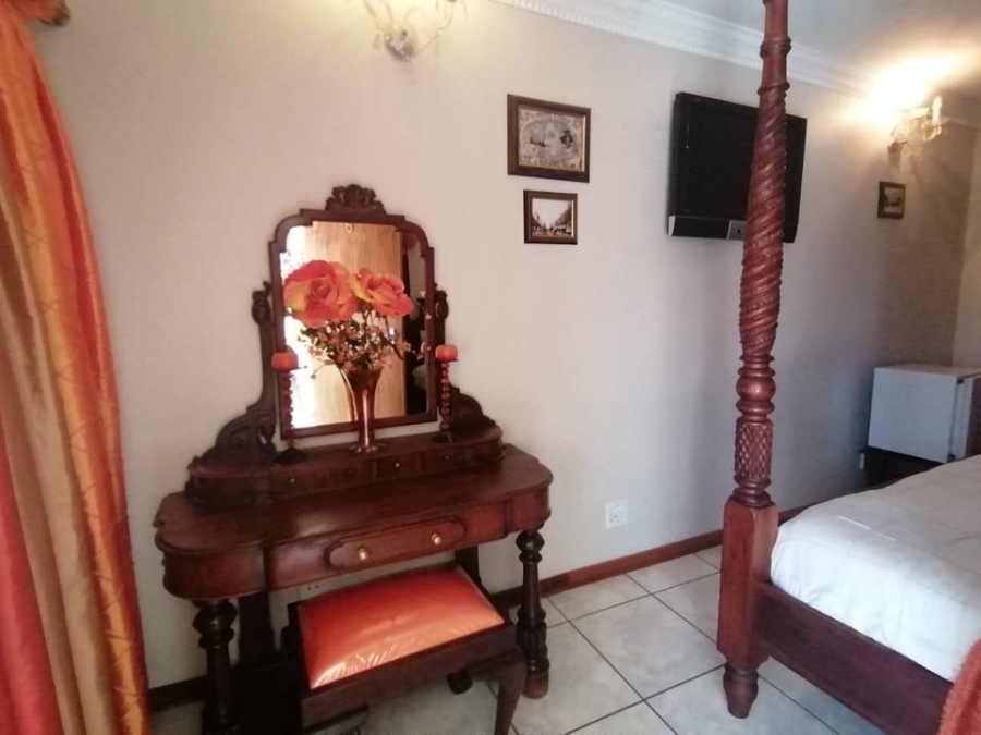 9 Bedroom Property for Sale in West End Northern Cape